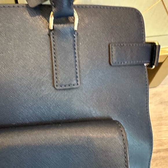 Michael Kors purse - Picture 8 of 12